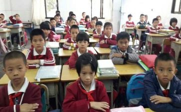 幼儿园中班教师班务工作总结8篇