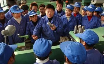 服装厂员工辞职报告5篇