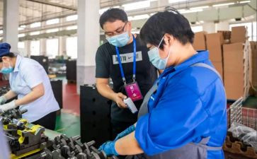 电子厂员工辞职报告7篇