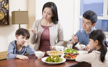 自己吃饭教案7篇
