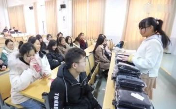 竞选大学班长演讲稿6篇