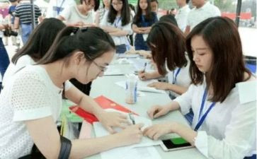 大一我的大学生活演讲稿6篇