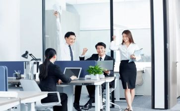 先进女工作者事迹材料5篇