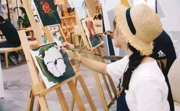 我的自画画作文模板7篇