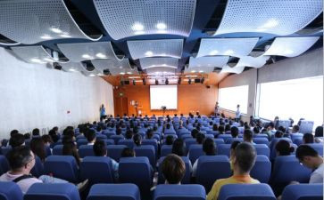 张桂梅大讲堂心得体会8篇