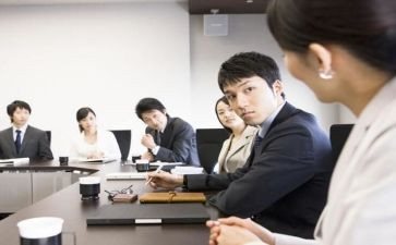 公司经理年会演讲稿5篇