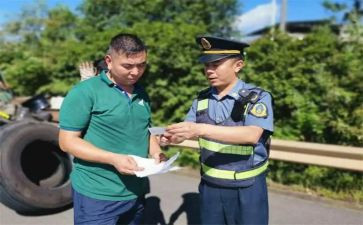 路政员个人先进事迹材料7篇