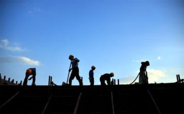 施工现场述职报告6篇