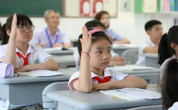 大学生年度总结8篇