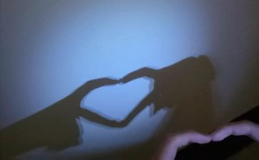 找影子幼儿园教案8篇