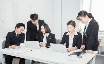 员工上半年工作总结5篇