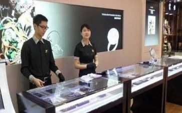 珠宝月末工作总结6篇